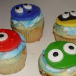 12 Fondant "Yo Gabba G..