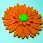 12 Fondant Gerber Daisy Cak..