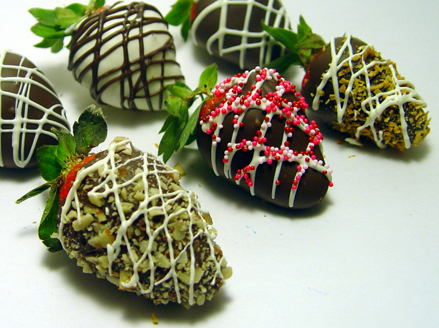 One Dozen (12) Gourmet Chocolate Covered Strawberries 