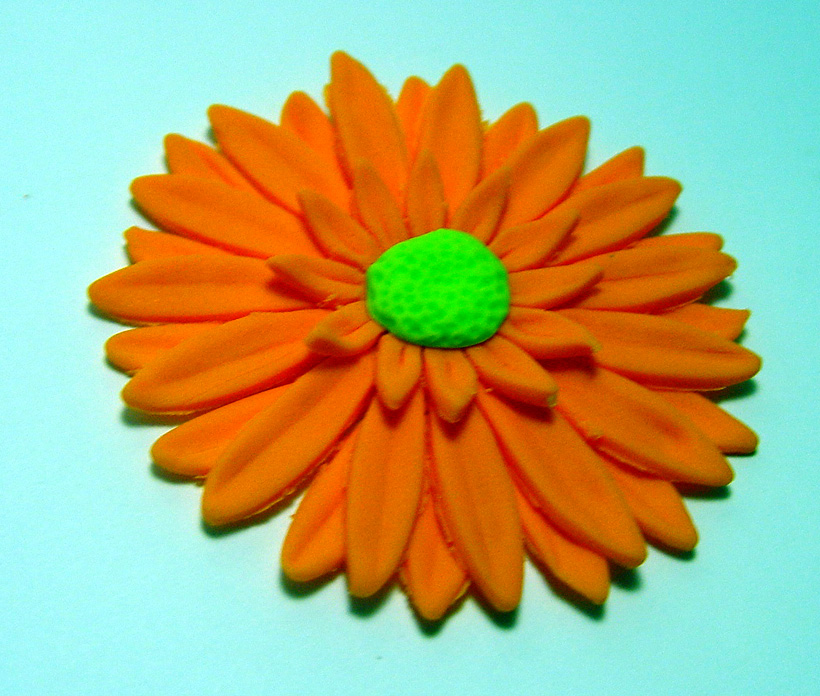 12 Fondant Gerber Daisy Cake/Cupcake Toppers